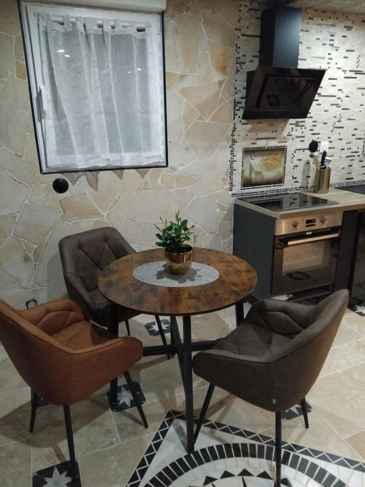 Drissia&Othman Atipik Apartment Carcassonne Exterior photo